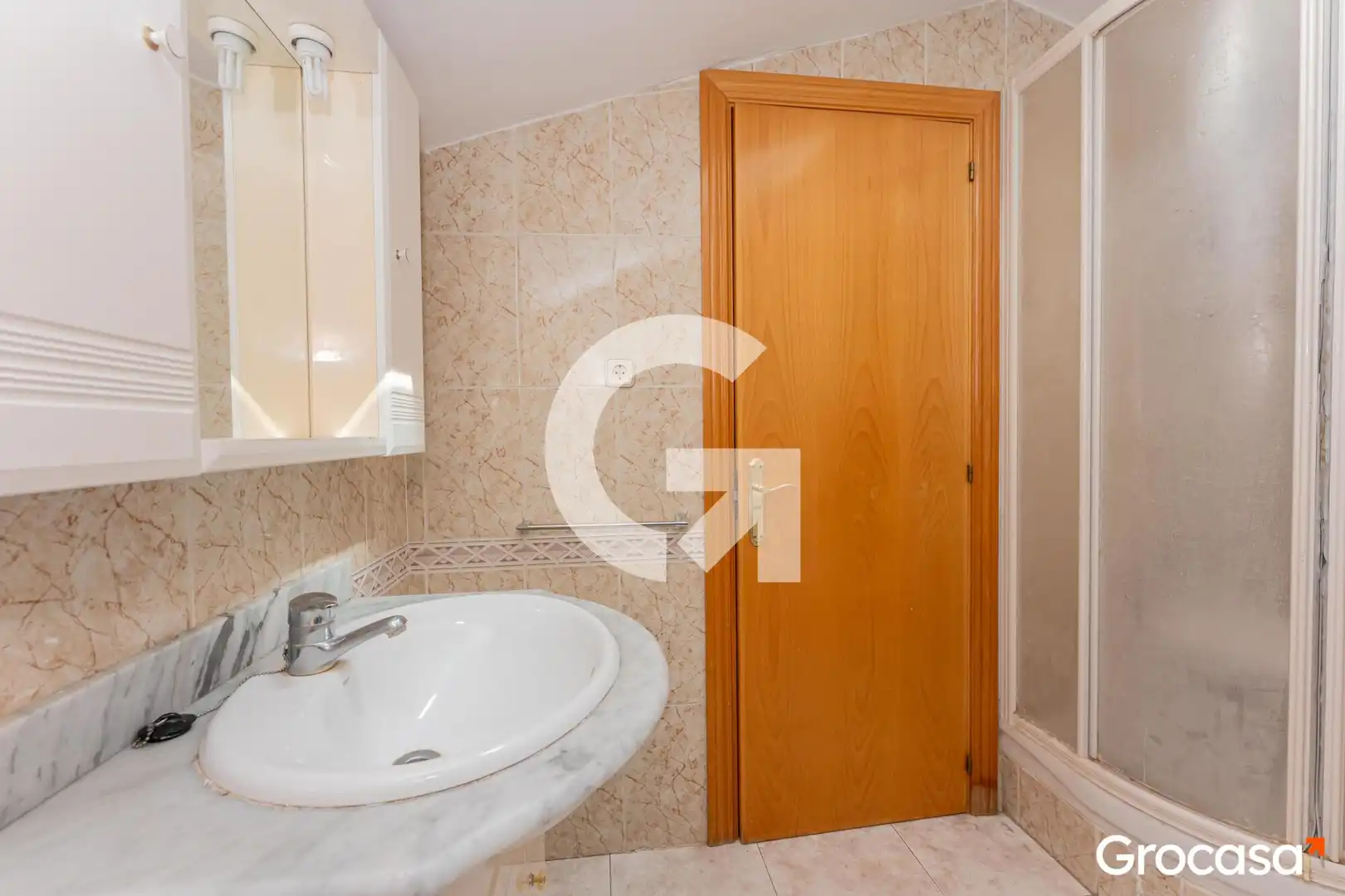 Bathroom of Flat for sale in Cornellà de Llobregat  with Heating and Balcony
