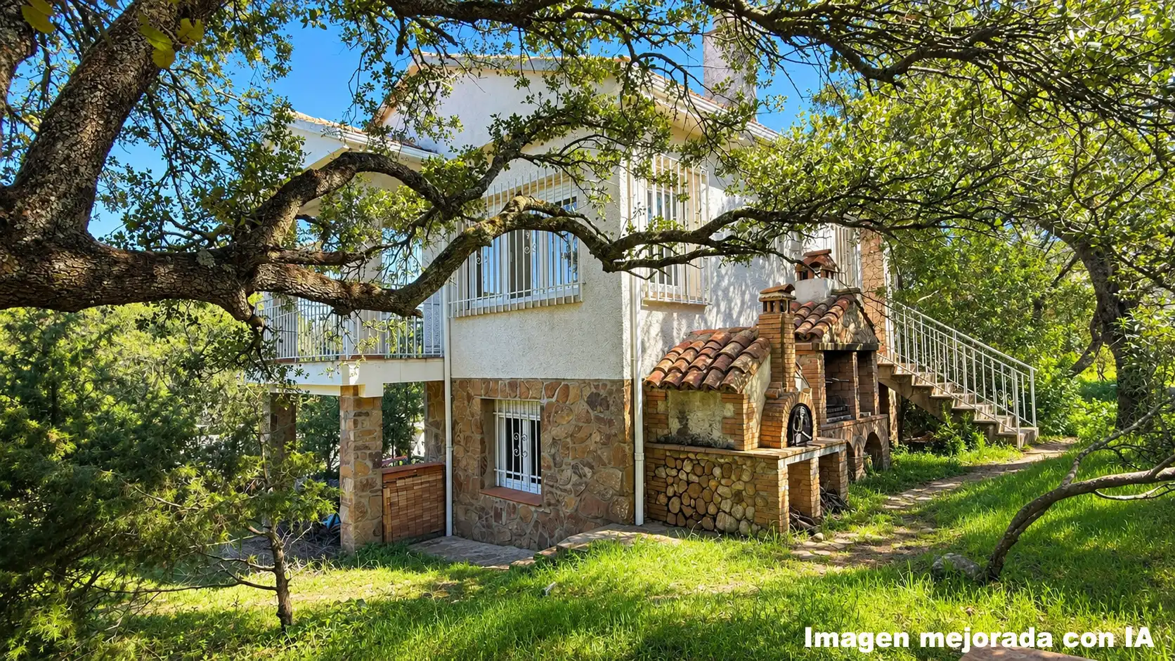 Villa con piscina in vendita a Avenida del Encinar 2A