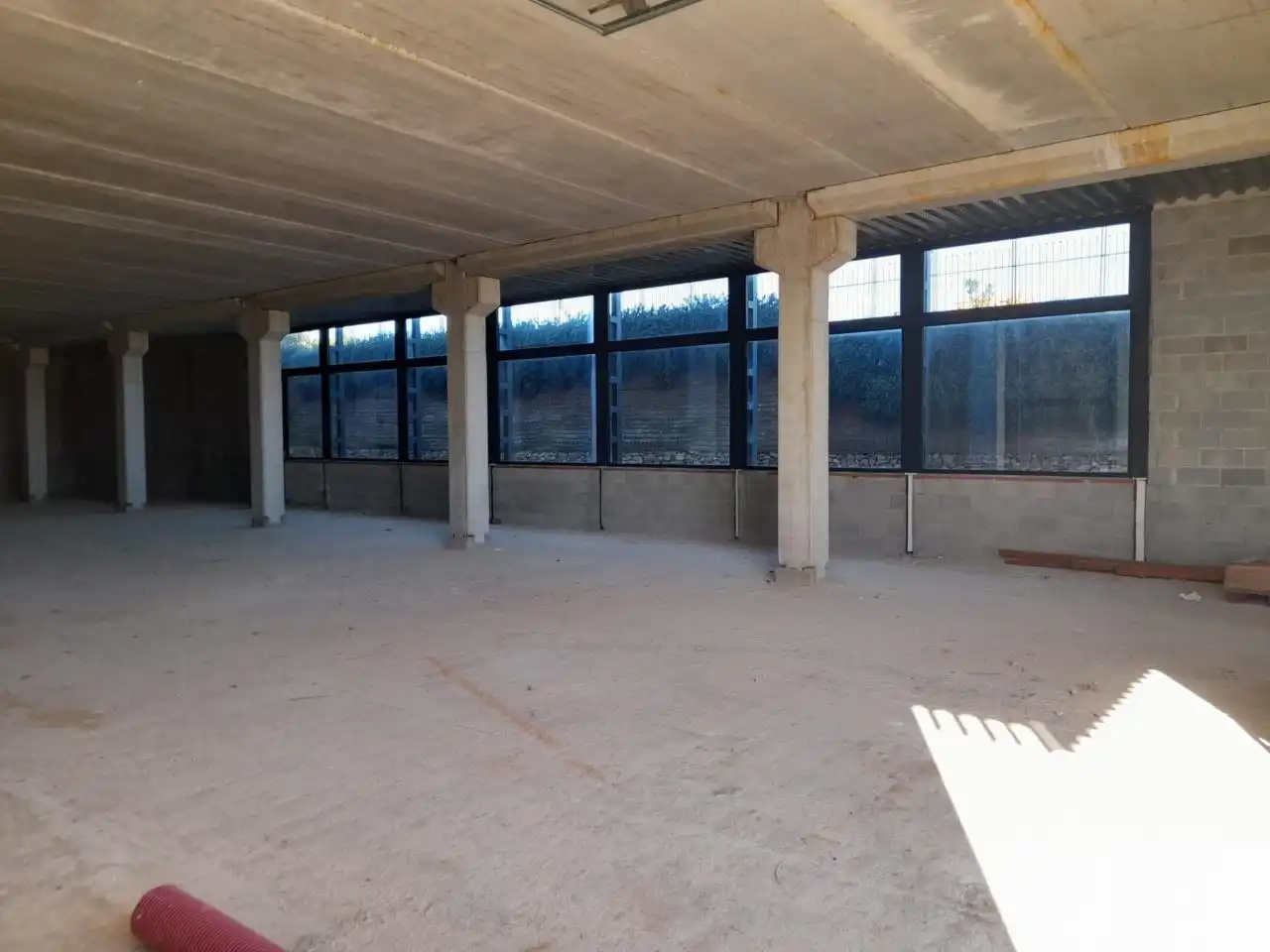 Nave industrial en venta en Mont-ras