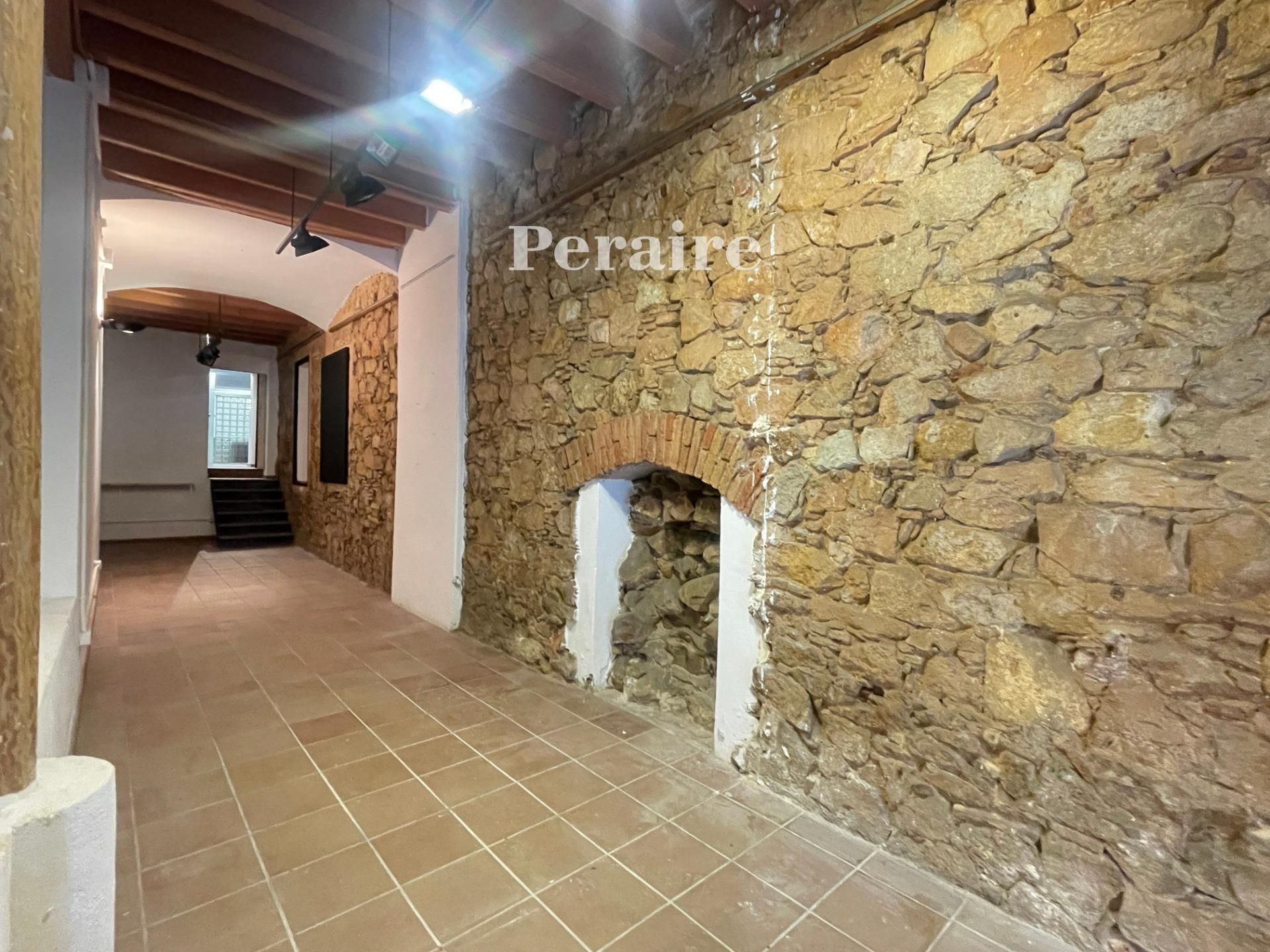 Local en venda en  Barcelona Capital amb Aire condicionat