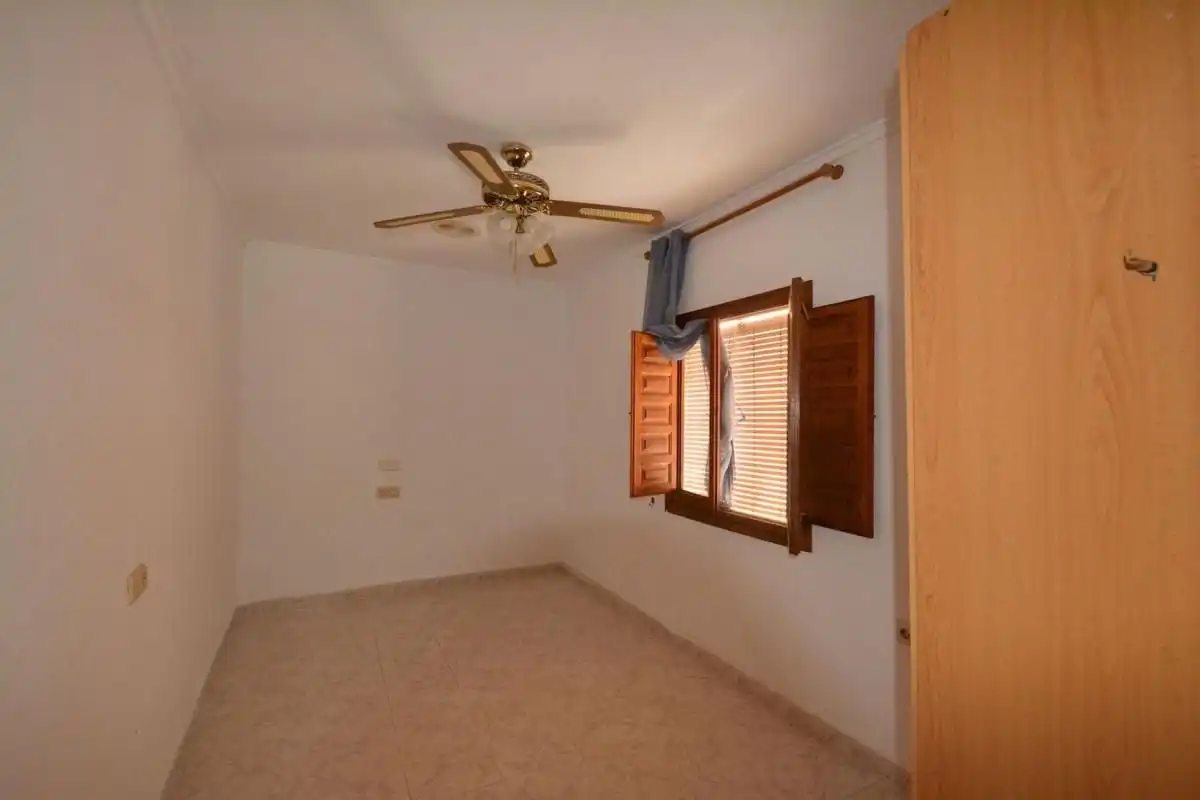 Dormitori de Casa o xalet en venda en Zona Carrefour - Urbanizaciones