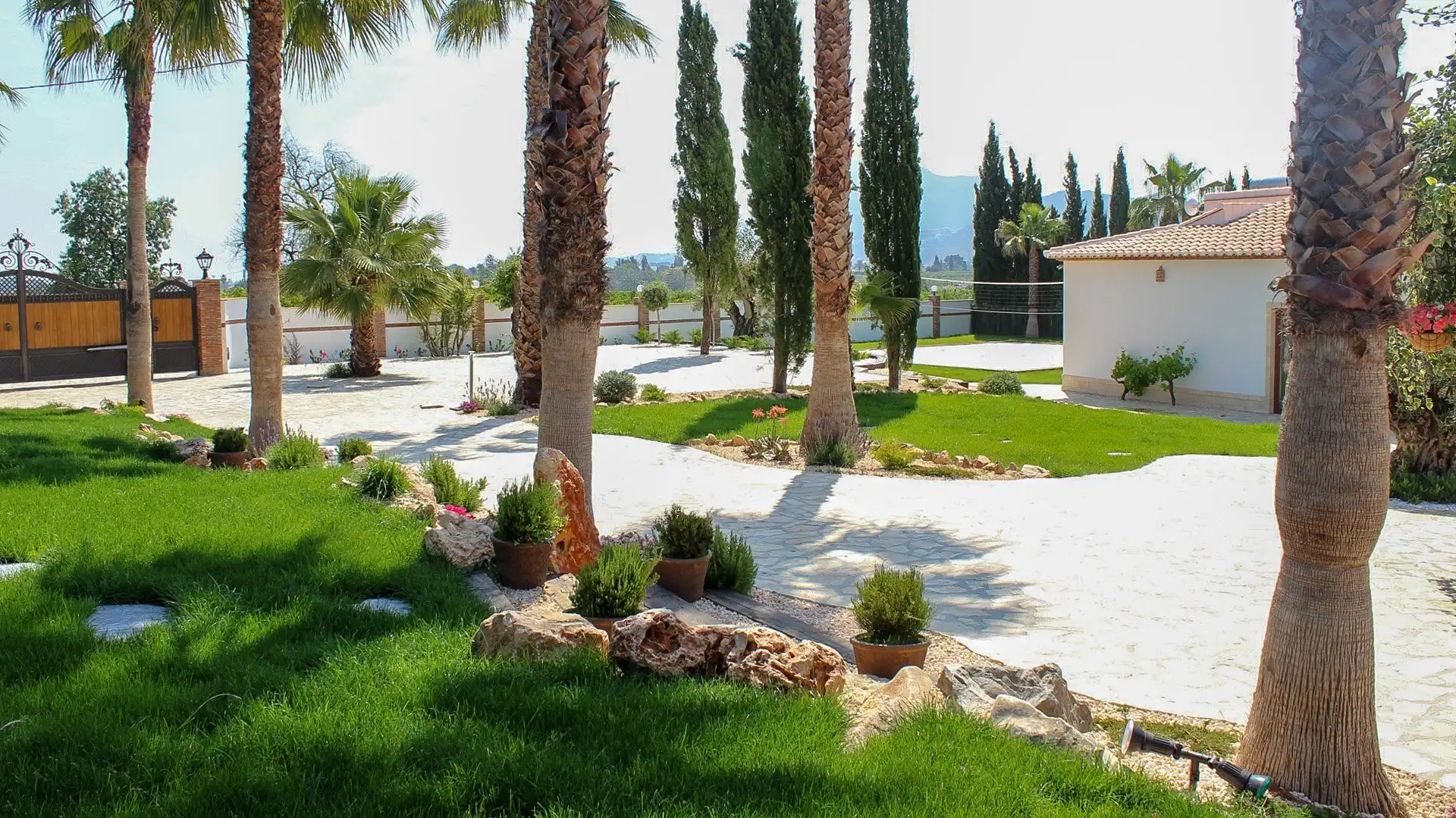 Garden of Houses for sale in Dénia  with Air Conditioner, Heating and Private garden