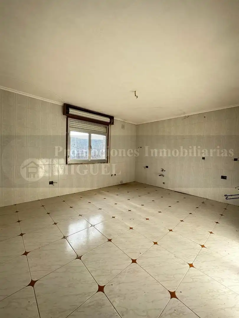 Casa in vendita a Laza, imagen 5