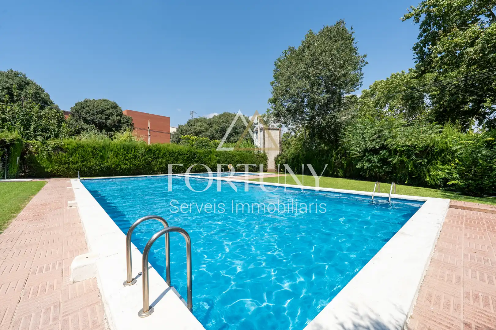 Swimming pool of Flat for sale in El Catllar   with Air Conditioner, Storage room and Swimming Pool