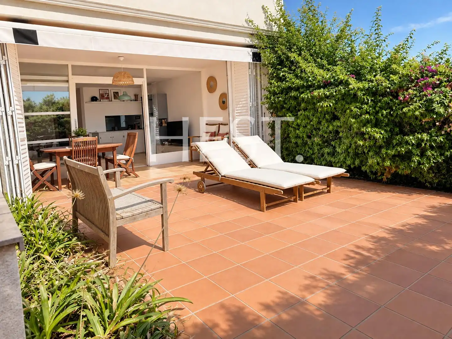 Piso con terraza en venta en Carrer de Sant Antoni