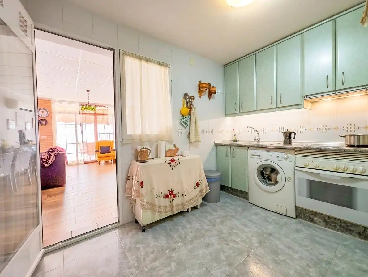 Cocina de Casa o chalet en venta en Argamasilla de Calatrava con Aire acondicionado, Calefacción y Amueblado