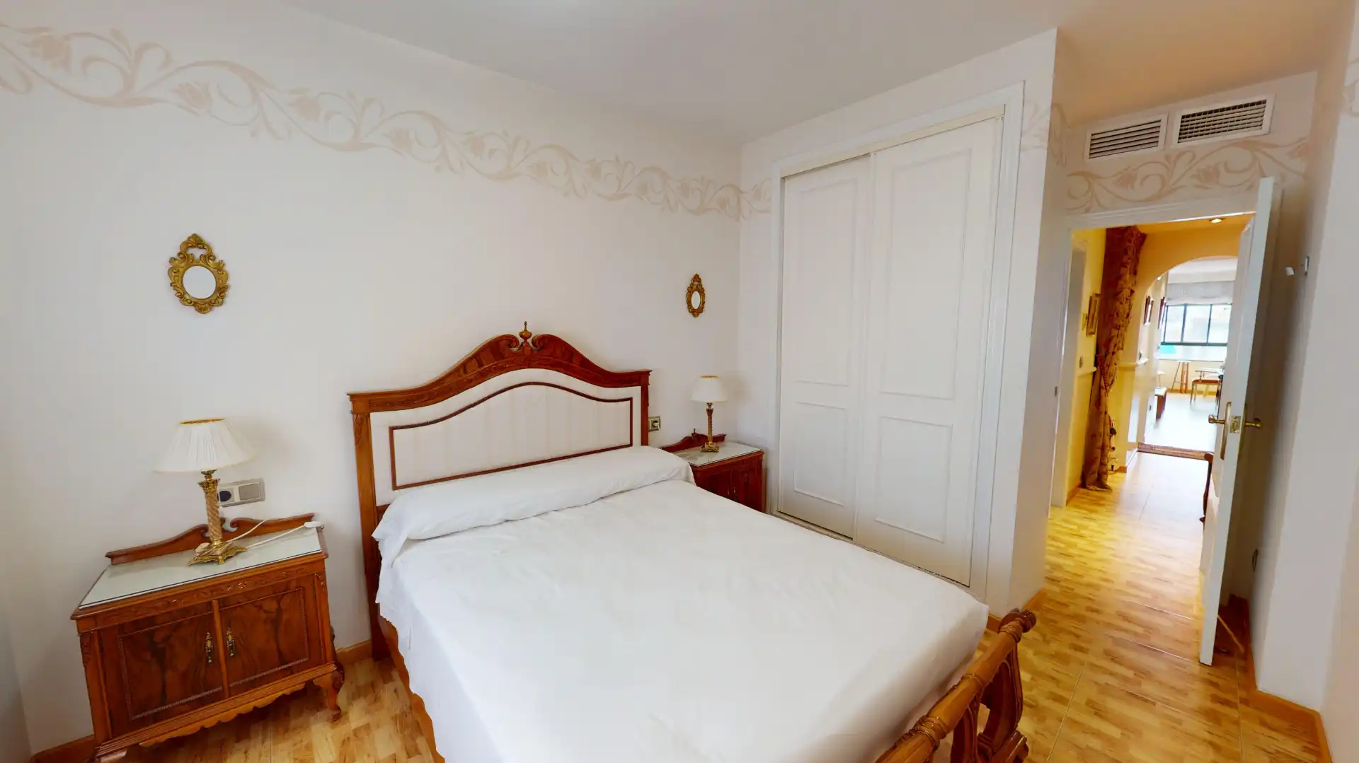 Habitación de Piso en venta en Alicante / Alacant con Aire acondicionado