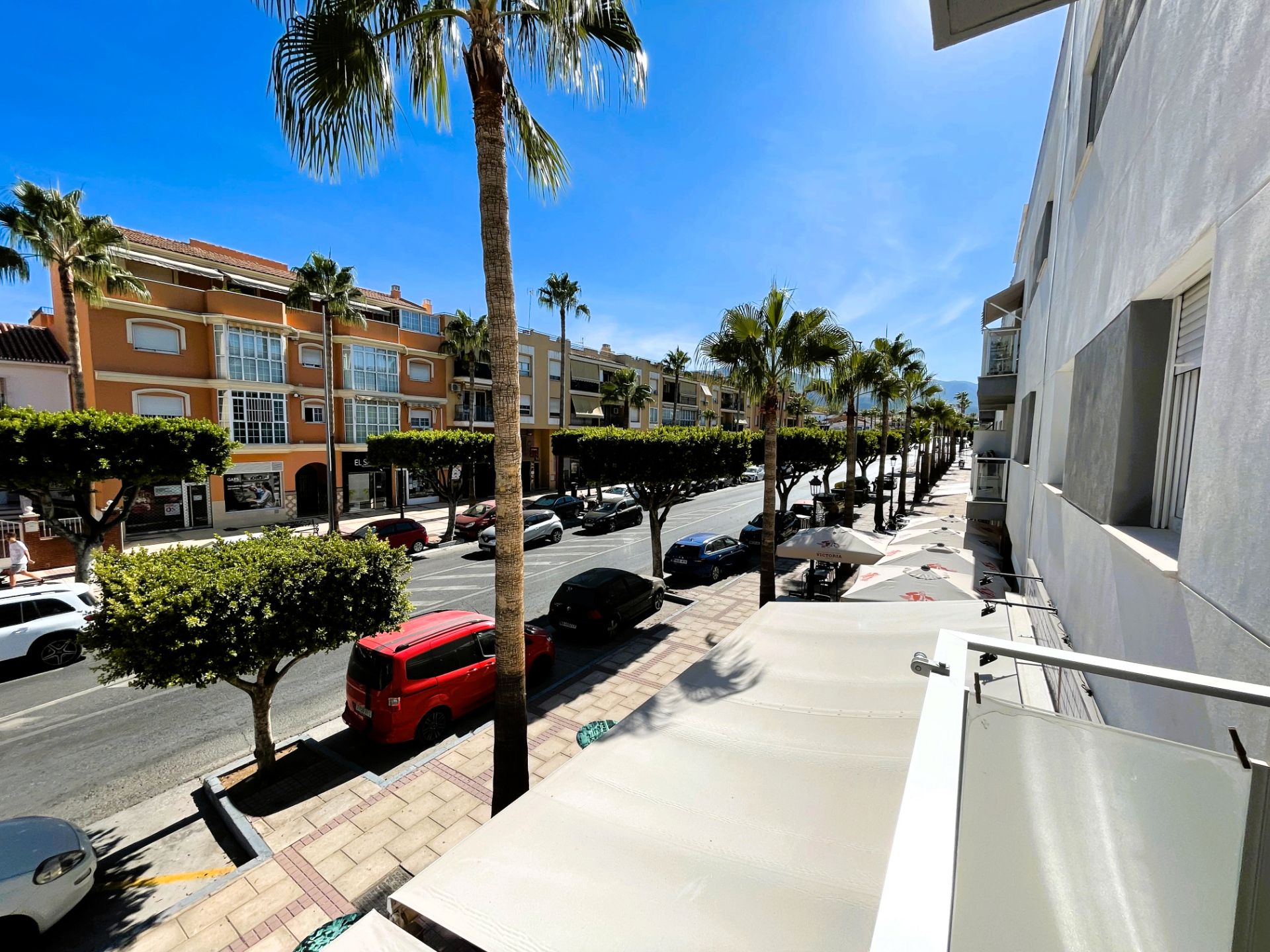 Flat to rent in Avenida Reyes Católicos, Platero - El Limón