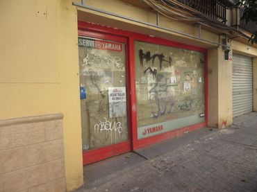 Local comercial en venta en Calle ALCALDE CRUZ CEBALLOS 6