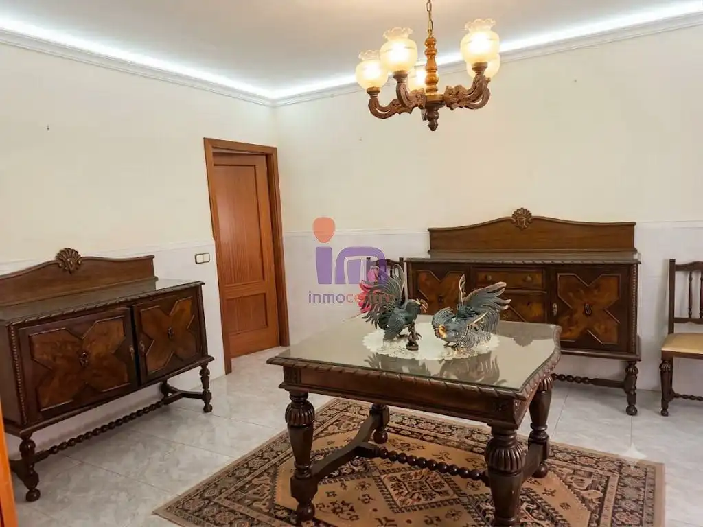 Casa en venta en Valdepeñas, imagen 2