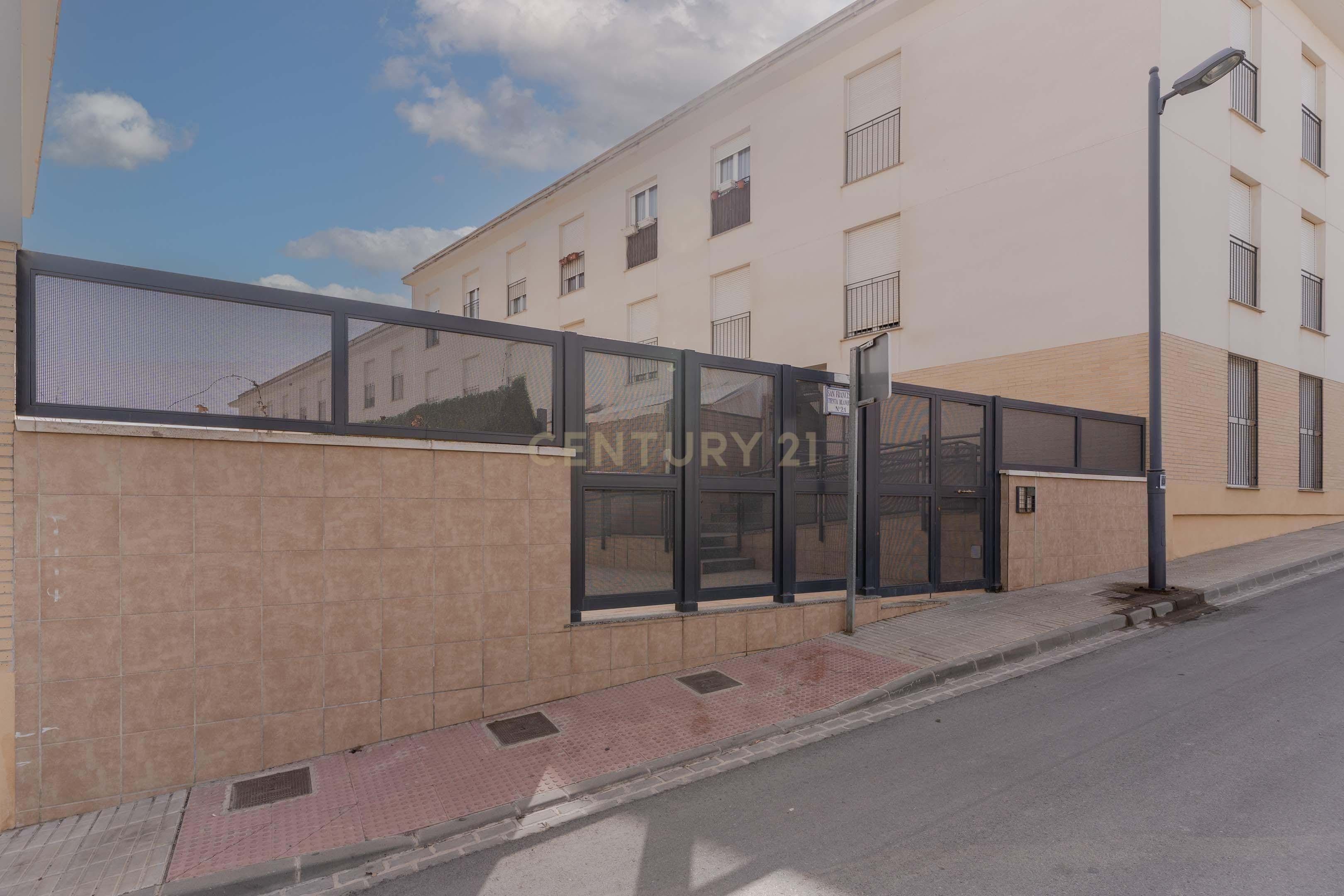 Vista exterior de Pis en venda en Las Gabias