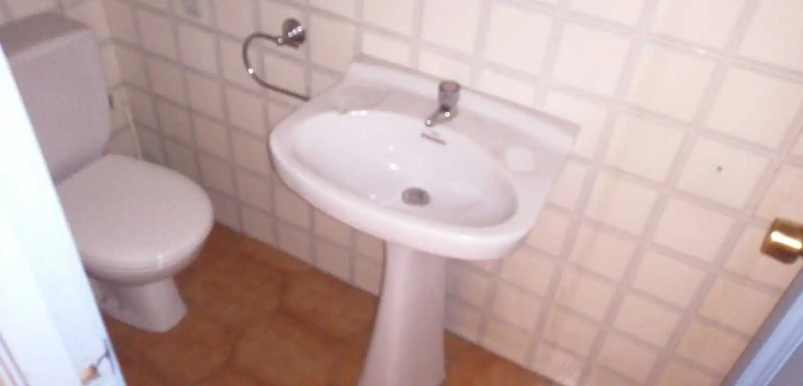 Baño de Local en venta en Ponferrada