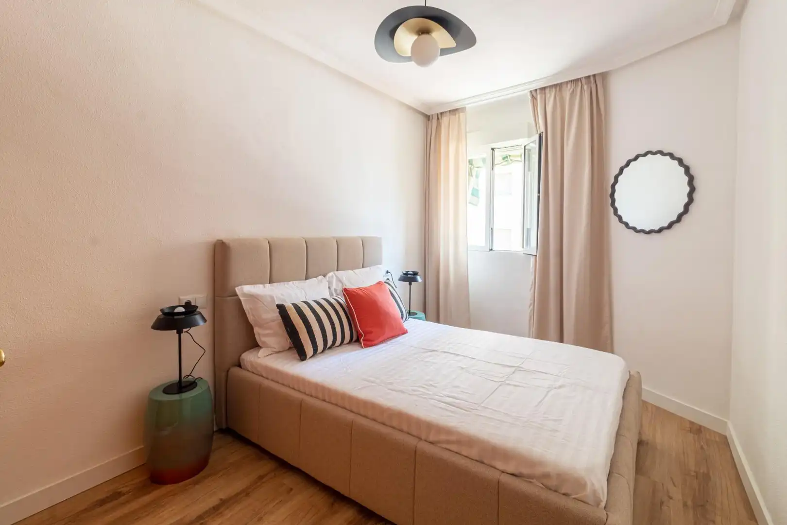 Dormitori de Apartament en venda en Torrevieja amb Aire condicionat, Calefacció i Terrassa