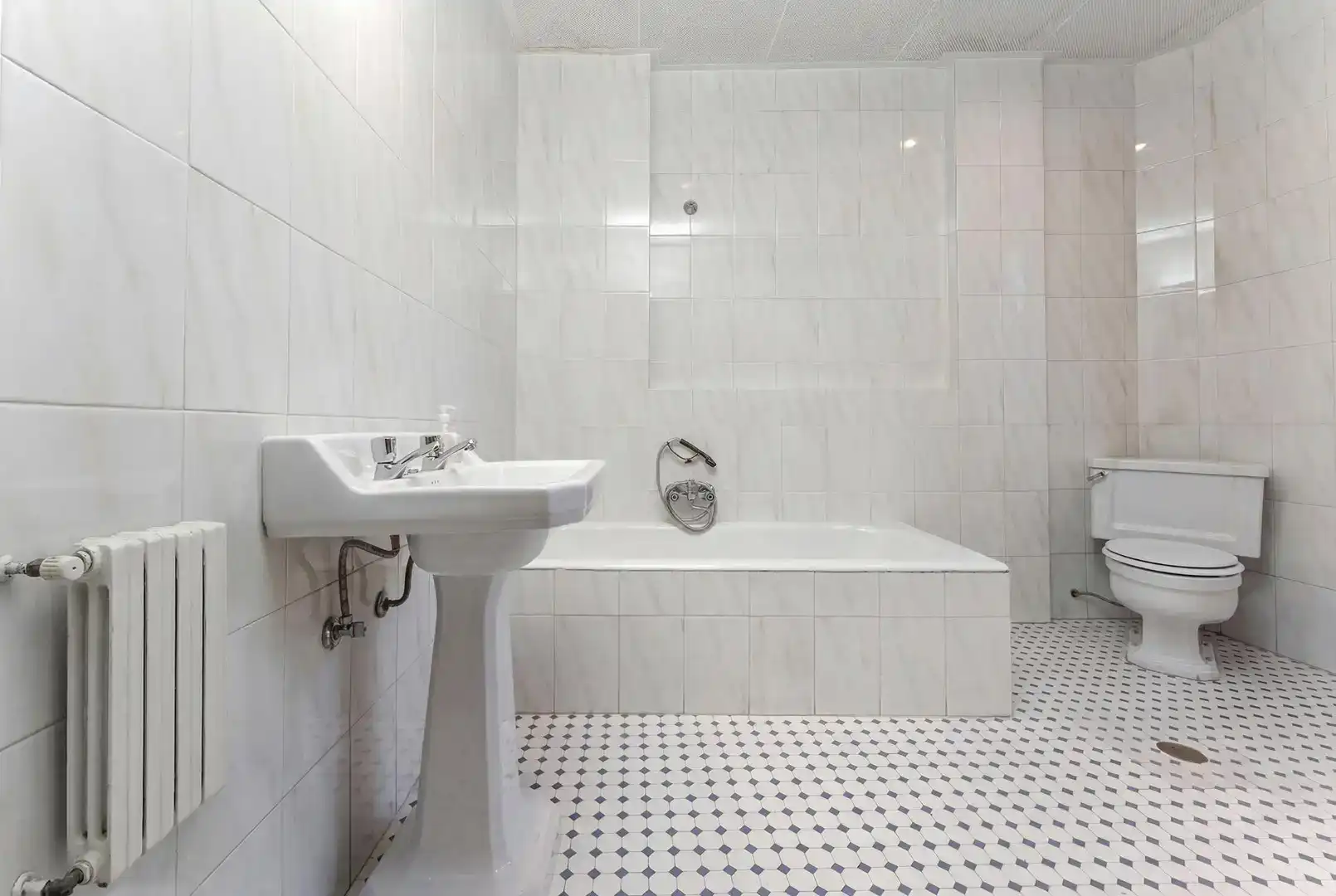 Baño de Casa adosada en venta en Vilagarcía de Arousa con Jardín privado