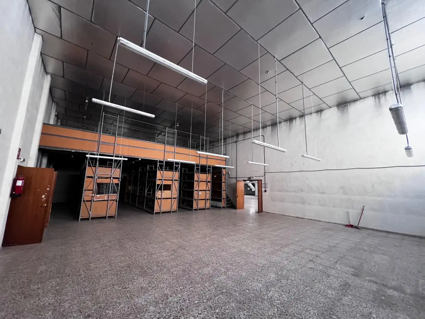 Industrial buildings for rent in Albatera