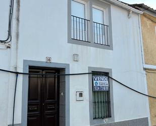 Country house for sale in Calle Salvaleón, 16