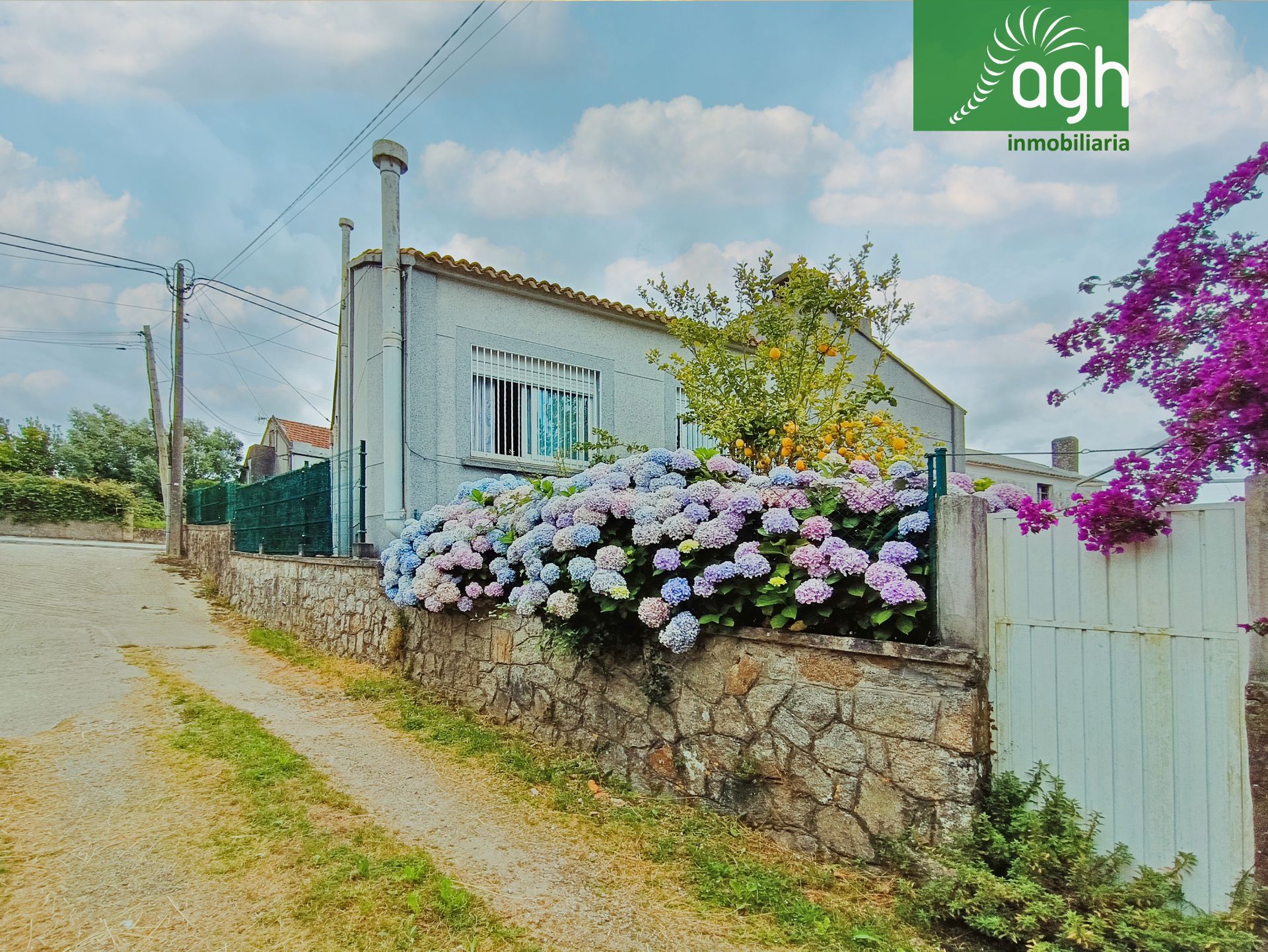 Vista exterior de Casa o xalet en venda en Sada (A Coruña) amb Jardí privat i Traster