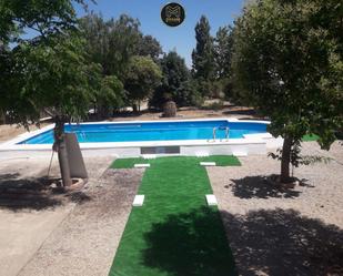 Swimming pool of House or chalet for sale in Mancha Real  with Air Conditioner, Heating and Private garden