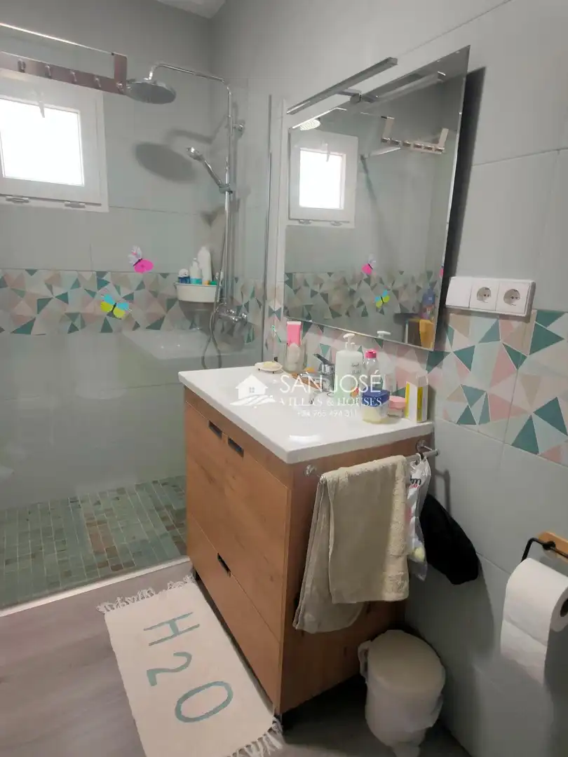 Baño de Casa o chalet en venta en Aspe con Jardín privado, Trastero y Amueblado