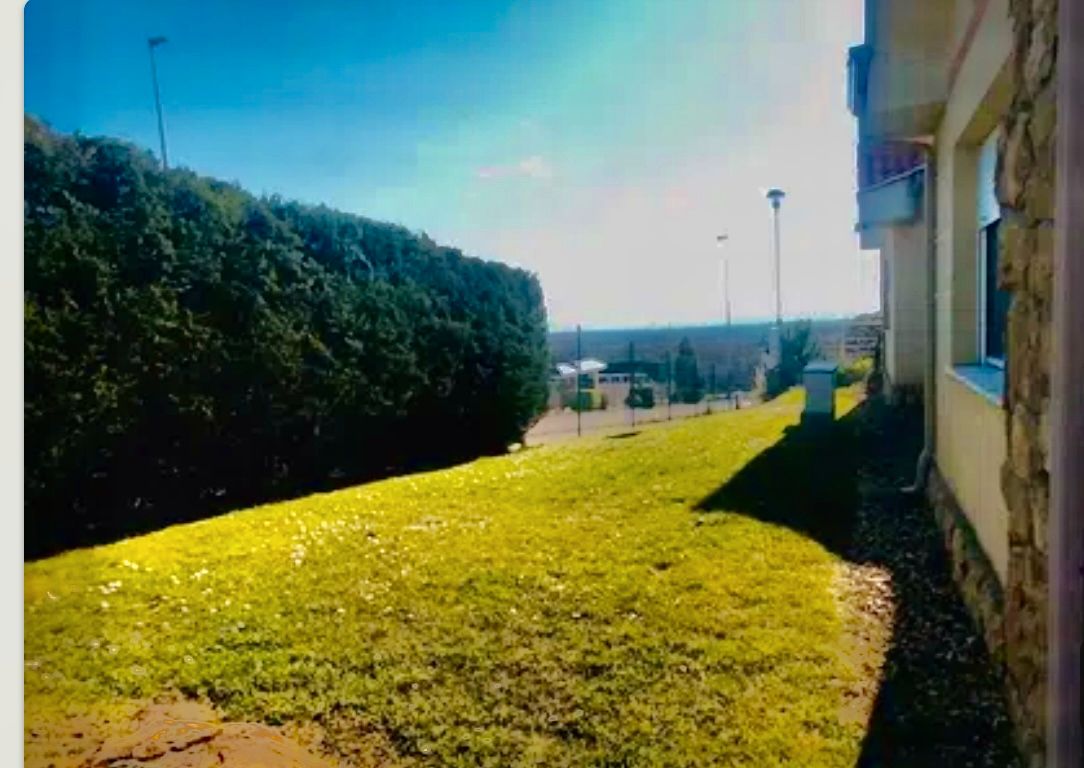 Casa adosada en venda a Valverde de la Virgen