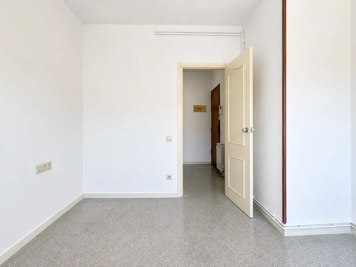 Flat for sale in Barcelona  with Heating and Balcony