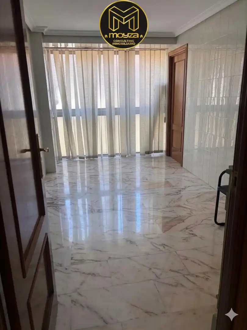 Piso con ascensor en venta en Avda de Madrid - Pº de la Estación, imagen 6