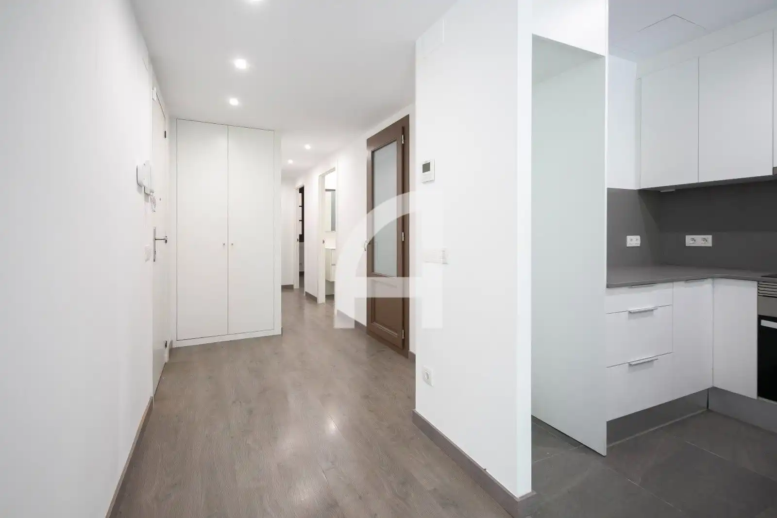 Flat with terrace for sale in Paral.Lel, imagen 9