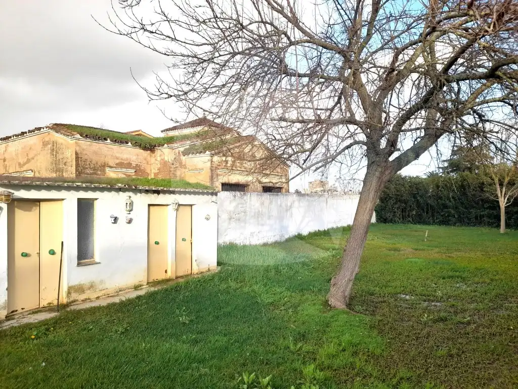 Casa o xalet en venda en Badajoz amb Aire condicionat, Jardí privat i Traster