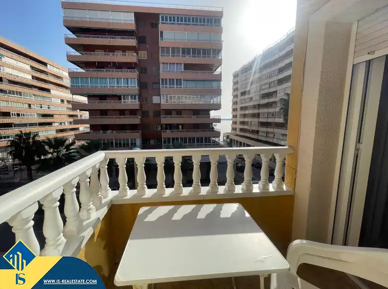 Piso con terraza en venta en Playa del Acequión, Náufragos y Rocío del Mar