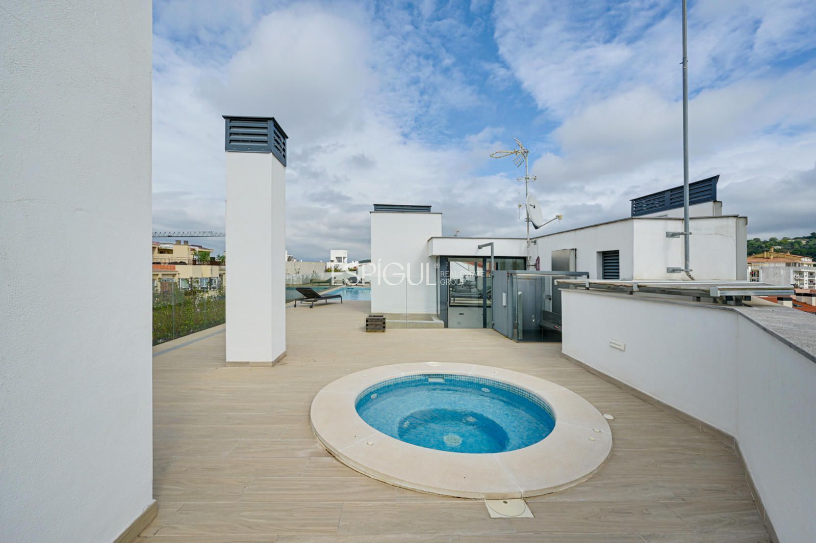 Attic for sale in Joan Maragall, 31, Eixample Nord