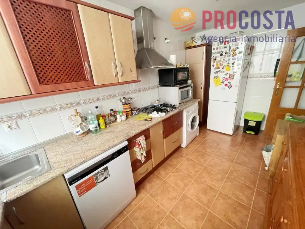 Cocina de Casa adosada en venta en Almuñécar con Terraza