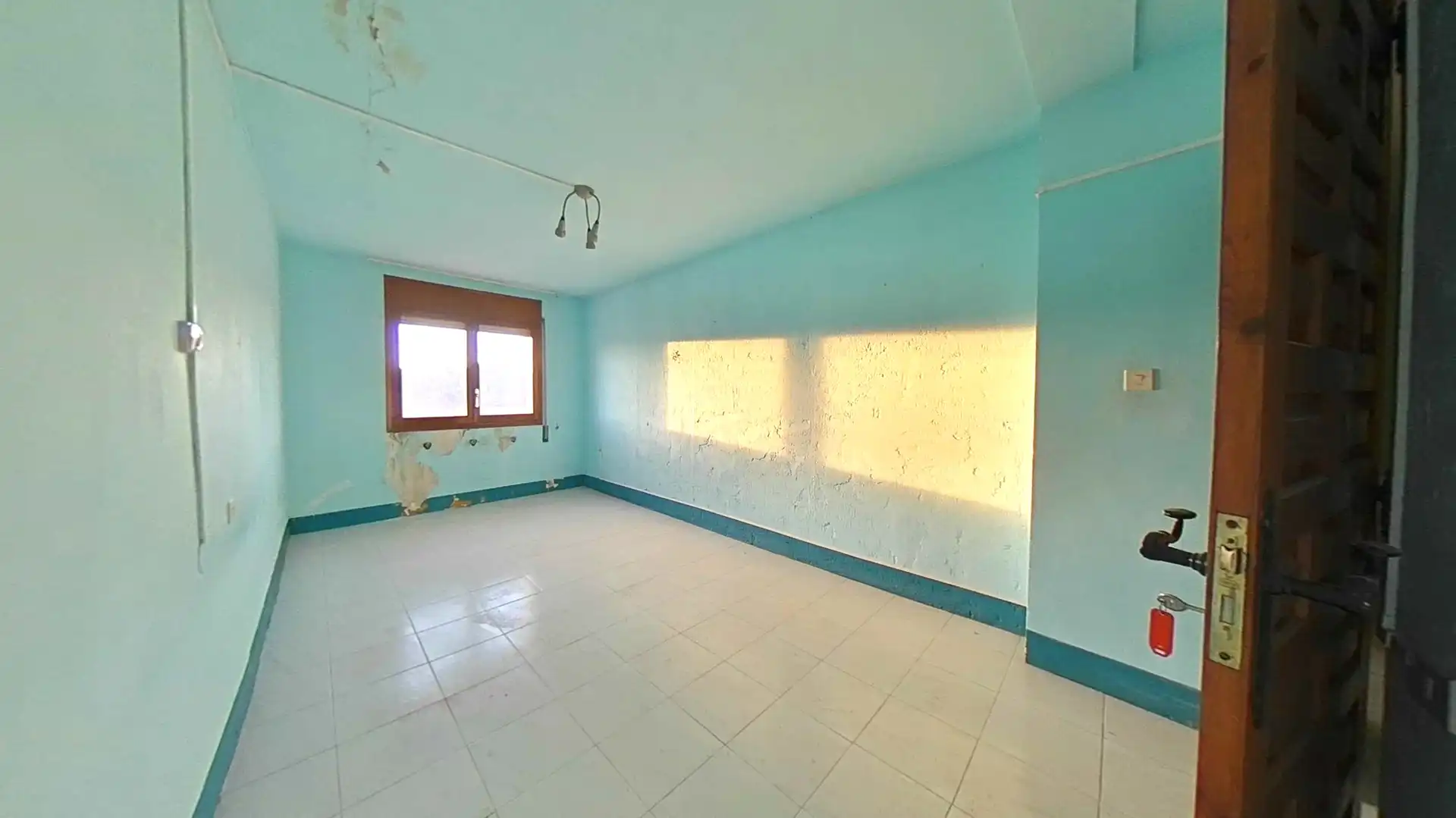 Habitación de Casa o chalet en venta en La Puebla de Castro con Terraza y Trastero