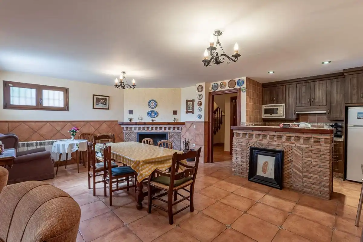 Comedor de Casa o chalet en venta en Cájar con Calefacción, Jardín privado y Terraza