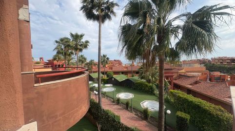 Piso en venta en Este  La Reserva De Marbella, 2 dormitorios.