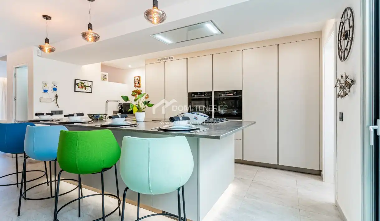 Cocina de Casa o chalet en venta en Arona con Terraza y Piscina
