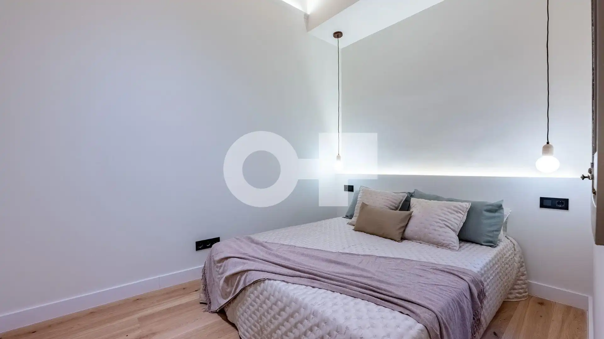 Flat with terrace for sale in Carrer Carrer Muntaner, imagen 45