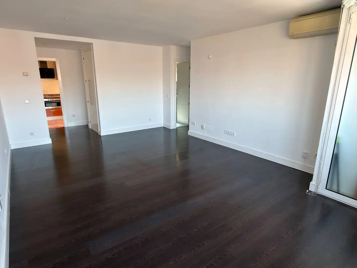 Flat for rent in Madrid  with Air Conditioner, Heating and Parquet flooring