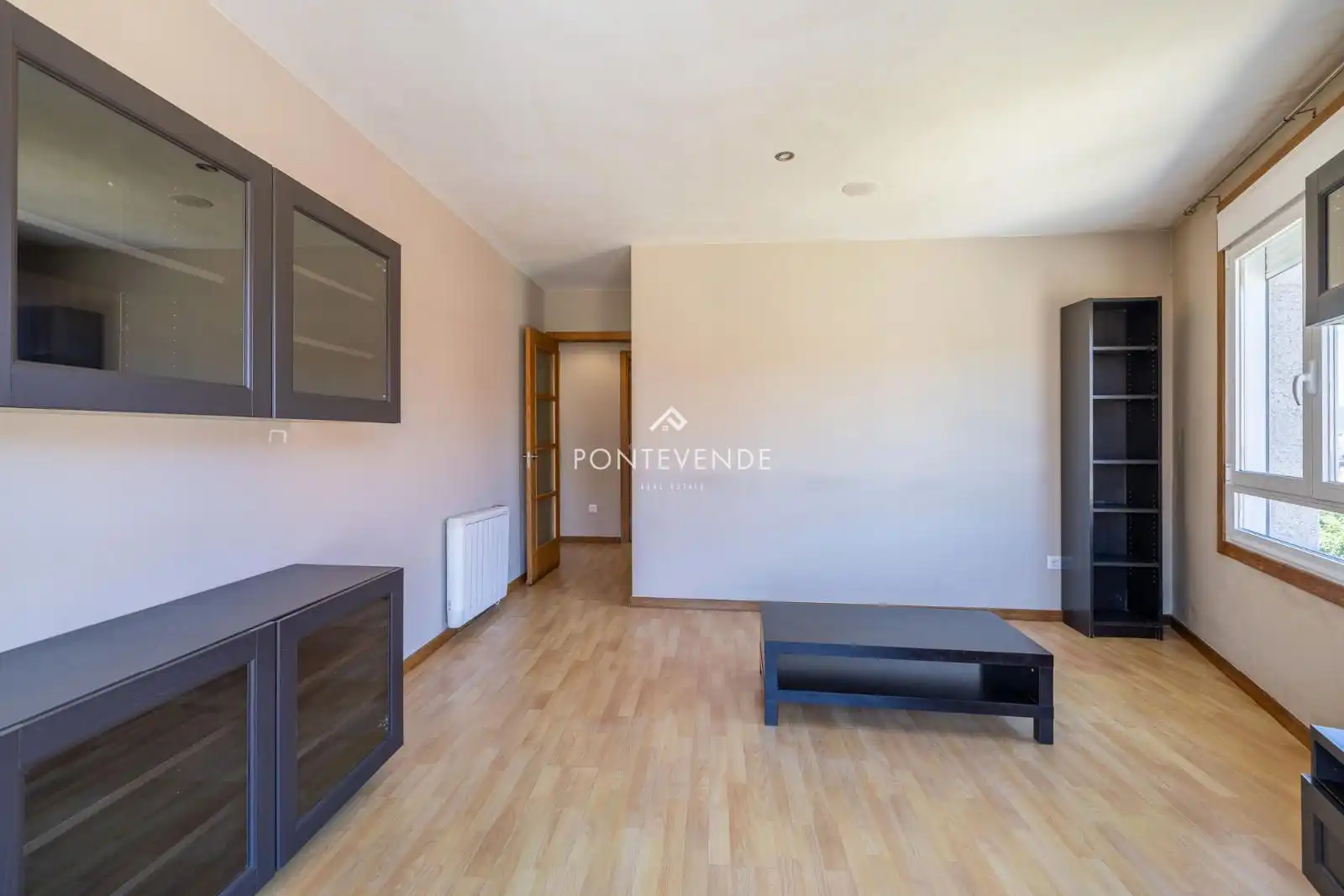 Vista exterior de Piso en venta en Marín con Calefacción