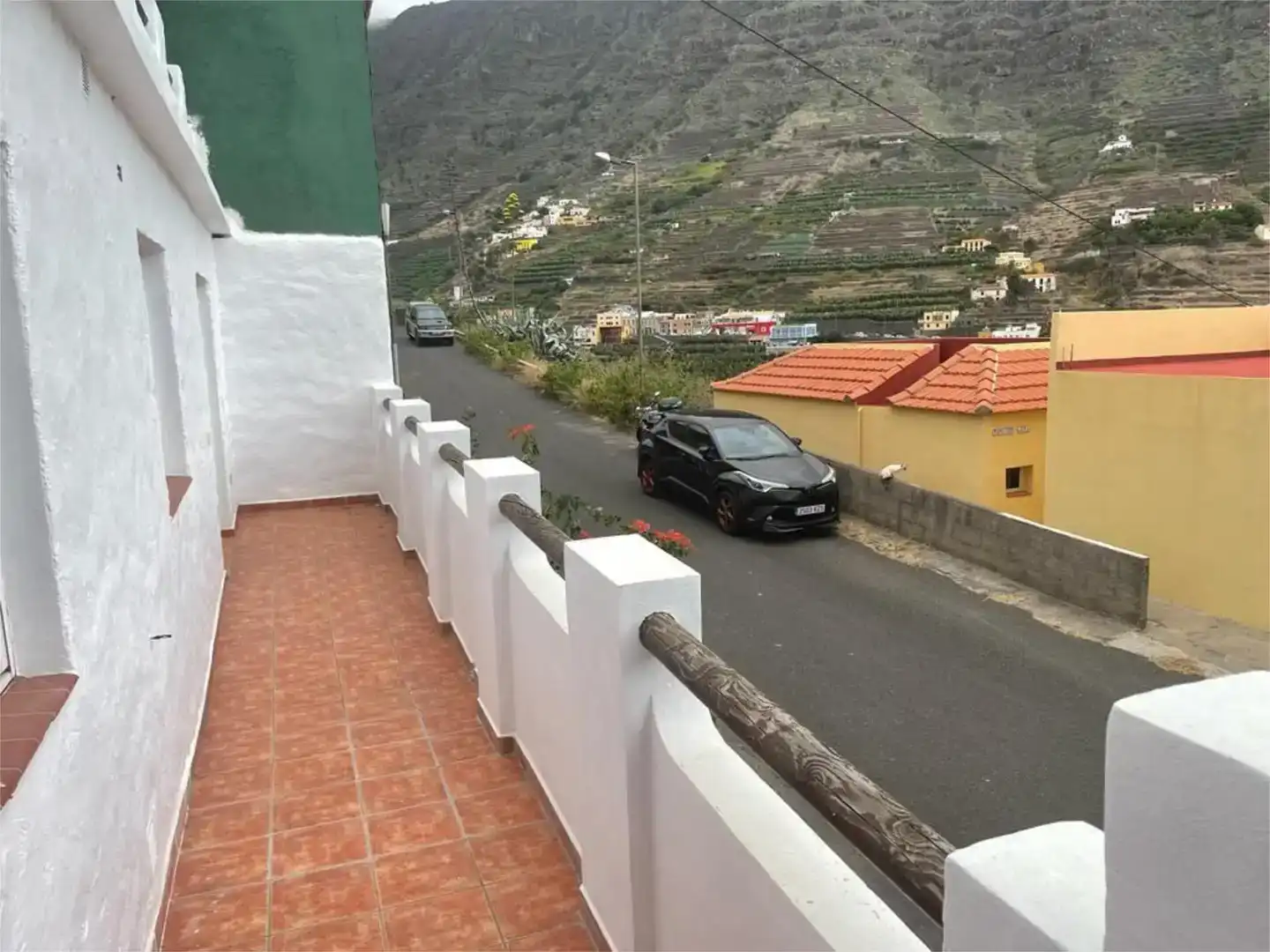 Vista exterior de Casa o xalet en venda en Hermigua amb Jardí privat, Moblat i Forn