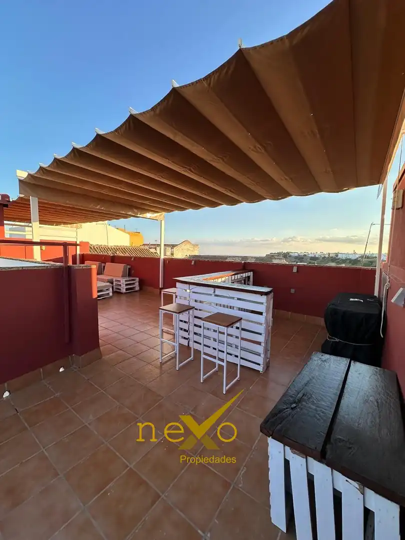 Terrassa de Dúplex en venda en Carmona amb Aire condicionat, Calefacció i Terrassa