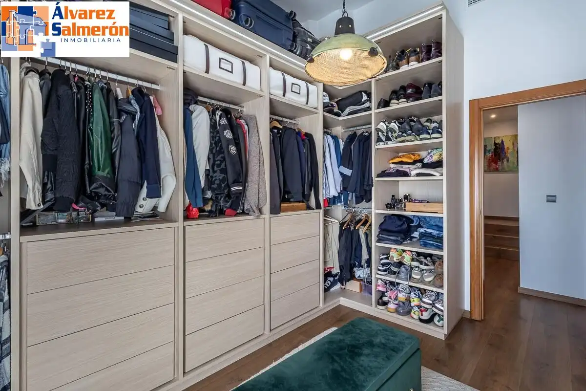 Bedroom of Detached homes for sale in Granada