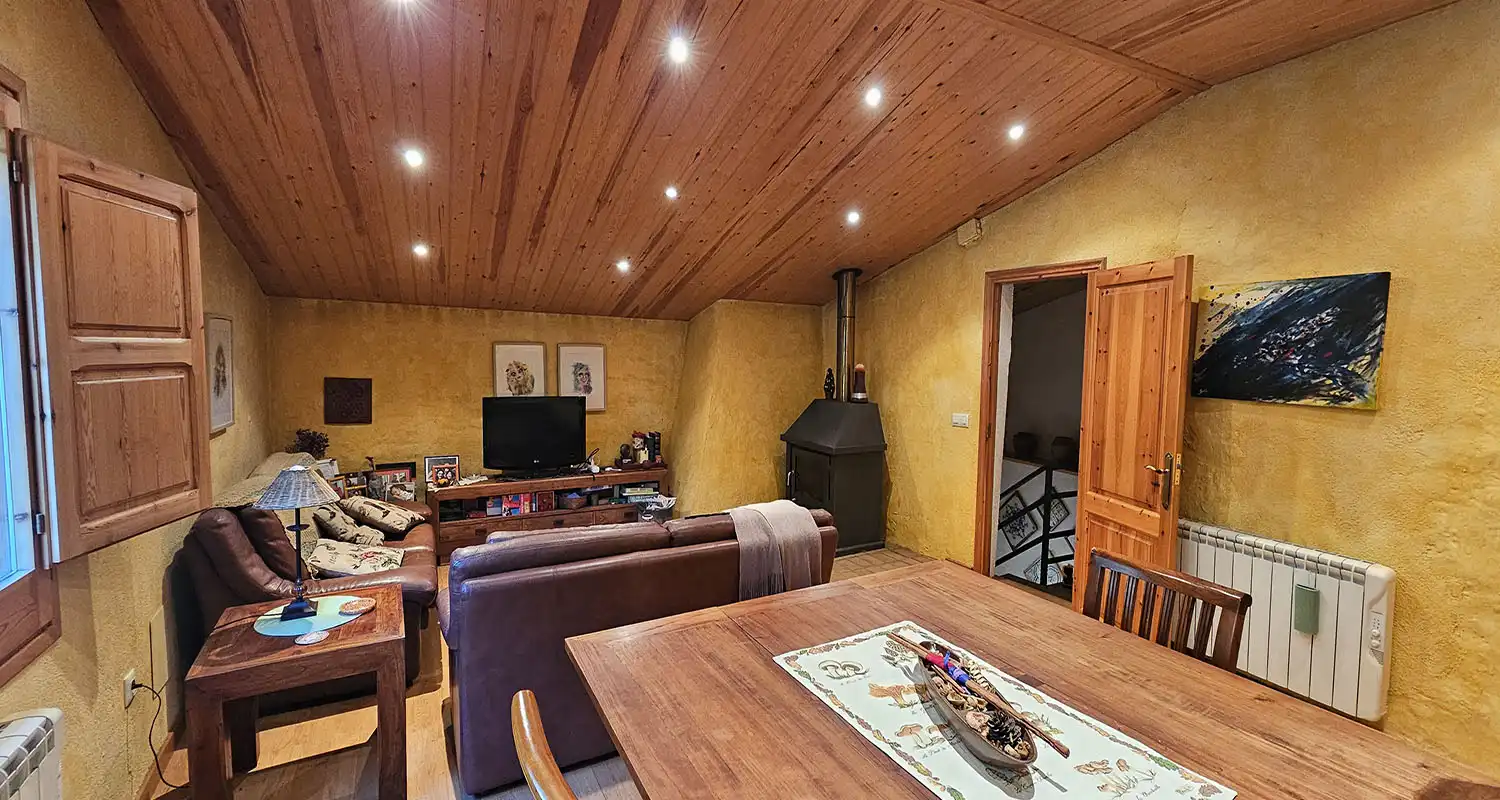 Sala de estar de Finca rústica en venta en Sant Celoni con Aire acondicionado, Calefacción y Jardín privado