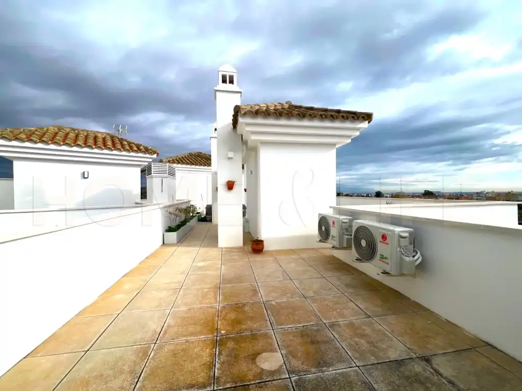 Terrassa de Àtic en venda en Torremolinos amb Jardí privat, Terrassa i Piscina comunitària
