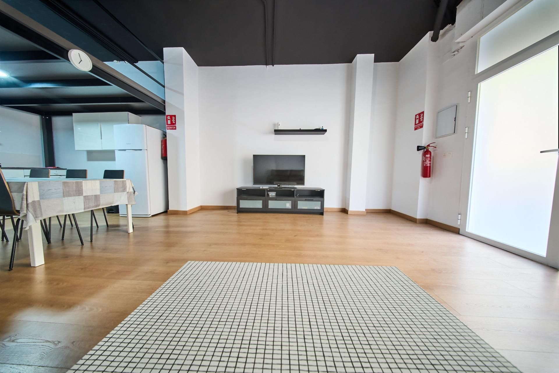 Study for sale in  Granada Capital