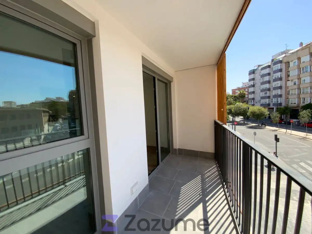 Balcony of Flat for rent in Valencia  with Air Conditioner, Heating and Private garden