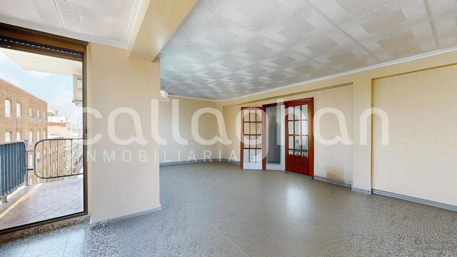 Piso en venta en Catarroja con Calefacción y Balcón
