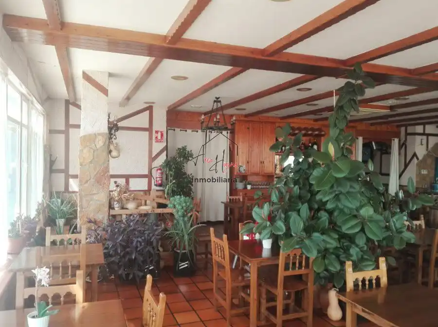 Locale commerciale in vendita a Rosales, imagen 18