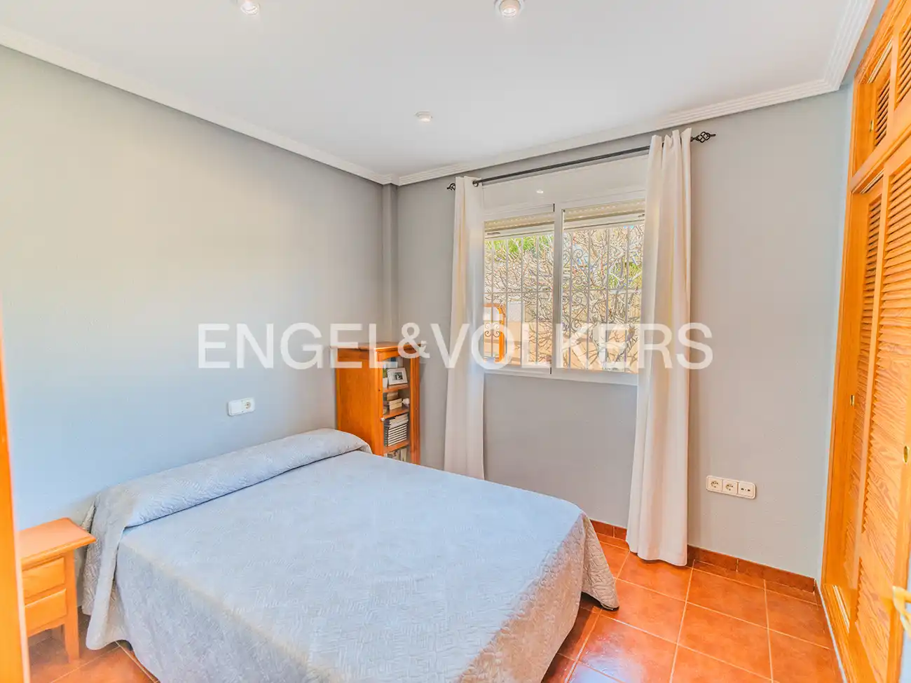 Habitación de Casa o chalet en venta en Mutxamel con Aire acondicionado, Calefacción y Jardín privado