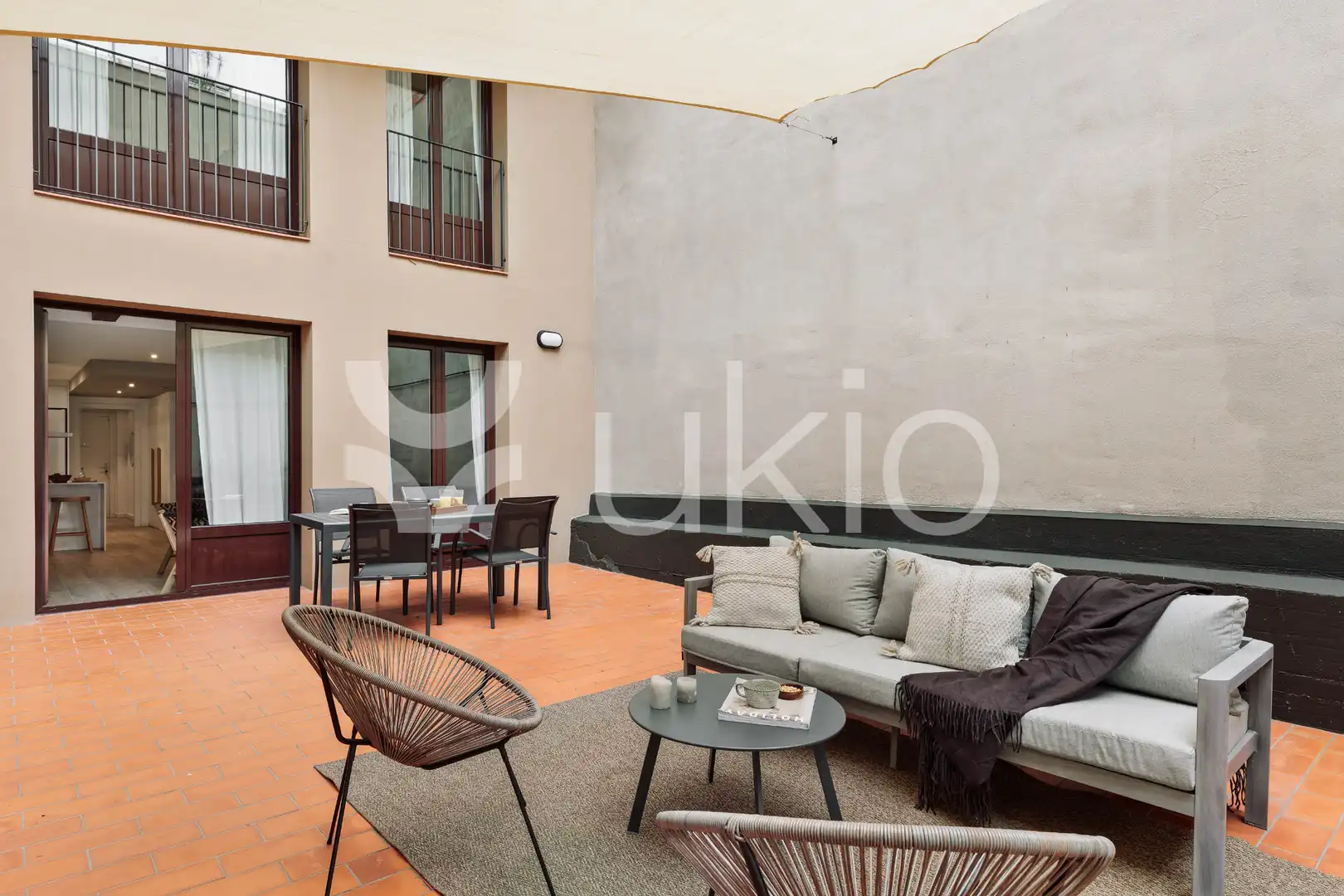 Apartamento con ascensor en alquiler en Carrer del Consell de Cent, imagen 5