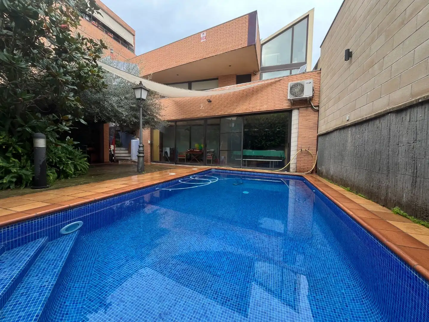 Triplex con giardino in vendita a Avenida de Polinyà 32